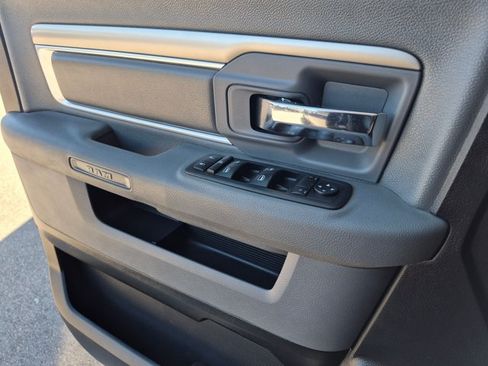Used 2017 RAM 1500 Lone Star AWD/4WD image 23