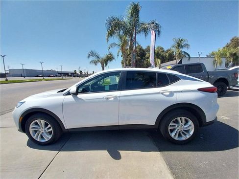 Used 2025 Buick Envista Preferred FWD image 9