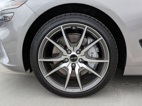 New 2026 Genesis G70 2.5T Prestige RWD image 9