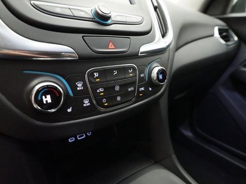 Certified 2021 Chevrolet Equinox LT image 21