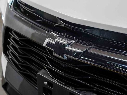 Used 2024 Chevrolet Blazer RS w/ Driver Confidence II Package FWD image 8