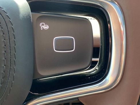 New 2026 Lincoln Navigator L Reserve AWD/4WD image 17