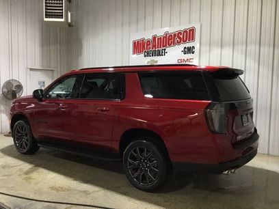 New 2026 Chevrolet Suburban RST w/ Comfort Package