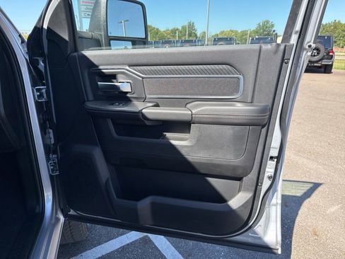 New 2026 RAM 2500 Big Horn AWD/4WD image 14