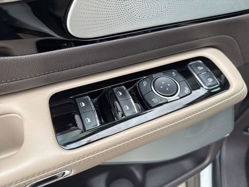 Used 2021 Lincoln Aviator Reserve w/ Equipment Group 202A image 8