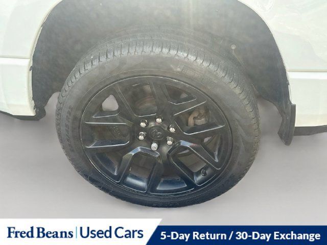 Used 2024 RAM 1500 Laramie AWD/4WD image 26