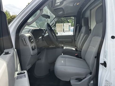 Used 2024 Ford E-350 and Econoline 350 Super Duty w/ Power Windows & Locks Group RWD image 13