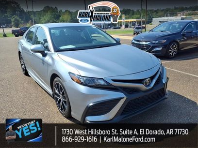 Used 2023 Toyota Camry SE