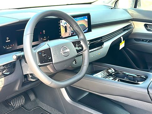 New 2026 Nissan Murano SL AWD/4WD image 9