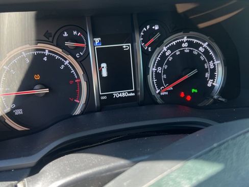 Used 2021 Toyota 4Runner Limited image 4