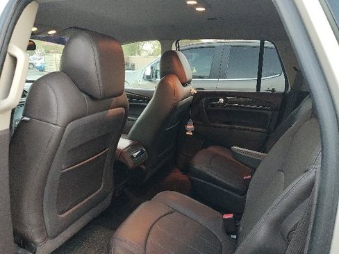 Used 2014 Buick Enclave Premium w/ Trailering Provision Package image 4