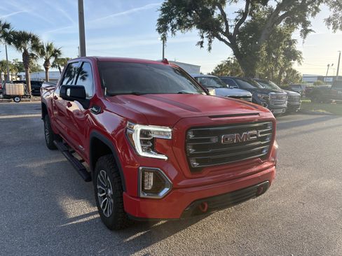 Used 2021 GMC Sierra 1500 AT4 w/ AT4 Value Package image 1