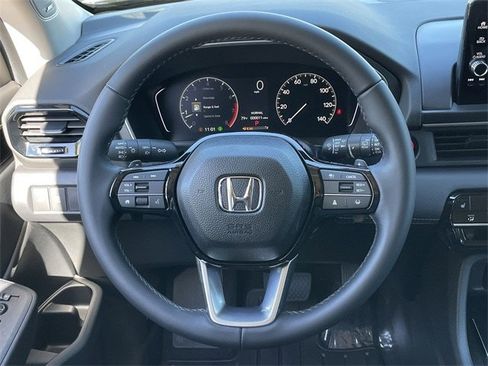 New 2025 Honda Pilot Touring image 12