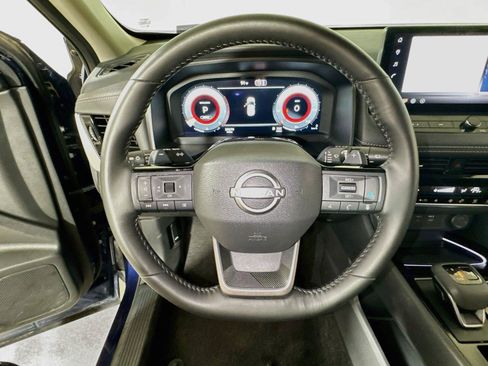 Used 2026 Nissan Rogue SL AWD/4WD image 9