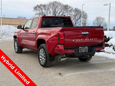 Used 2024 Toyota Tacoma Limited image 5
