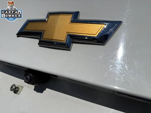 Used 2023 Chevrolet Malibu LT FWD image 17