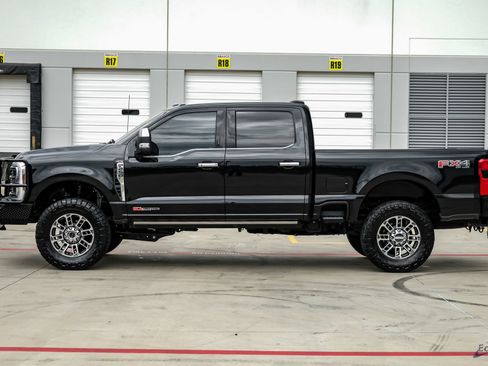 Used 2024 Ford F250 Limited w/ FX4 Off-Road Package AWD/4WD image 7