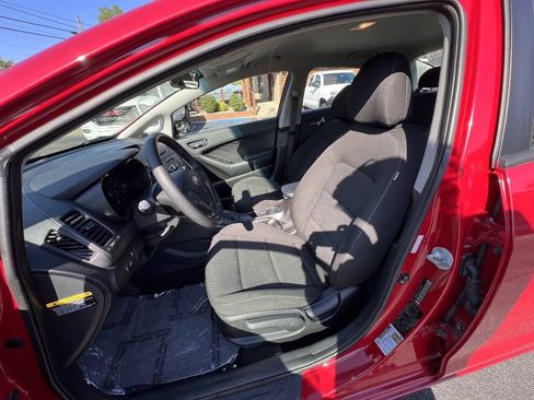 Used 2016 Kia Forte LX FWD image 11