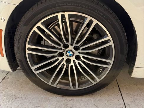 Used 2018 BMW 540i xDrive AWD/4WD image 4