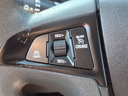 Used 2017 Chevrolet Equinox LS AWD/4WD image 21