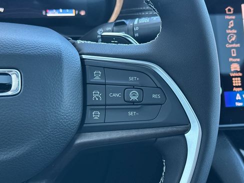 New 2026 Jeep Grand Cherokee L 4WD image 29