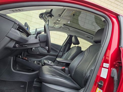 Used 2023 Ford Mustang Mach-E Premium image 23