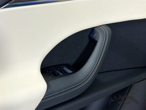 Used 2026 Tesla Model X Plaid AWD/4WD image 23