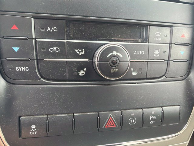 Used 2012 Jeep Grand Cherokee Laredo AWD/4WD image 15