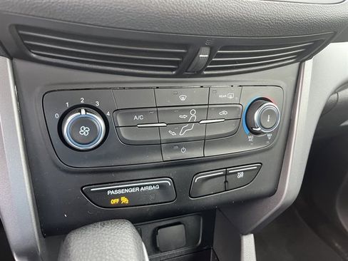Used 2017 Ford Escape S FWD image 26