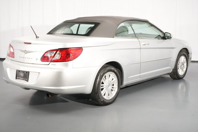 Used 2008 Chrysler Sebring Touring FWD image 11