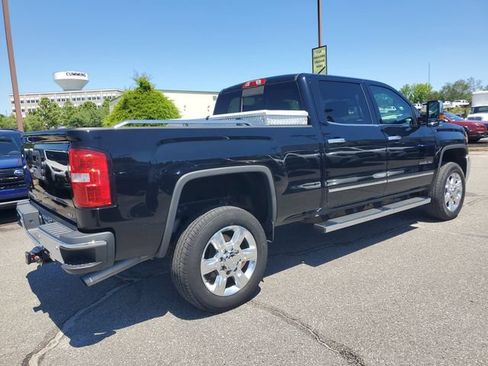 Used 2018 GMC Sierra 2500 SLT AWD/4WD image 6