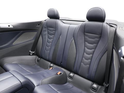 Used 2020 BMW 840i 840i Convertible 2D w/ M Sport Package image 3