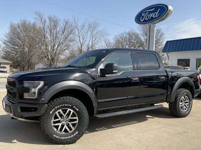 Used 2018 Ford F150 Raptor w/ Equipment Group 801A Mid