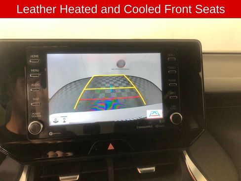 Used 2021 Toyota Venza XLE w/ Softex Package AWD/4WD image 4