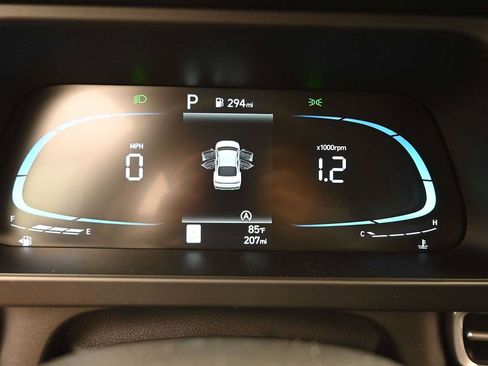 New 2026 Hyundai Elantra SE FWD image 17