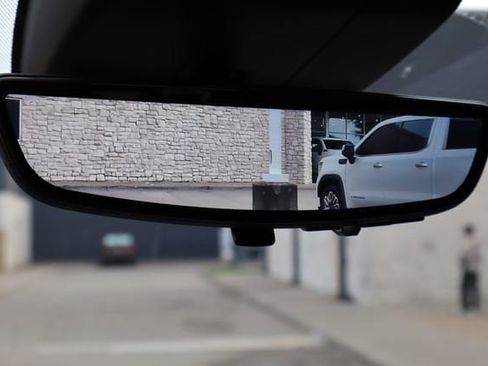 Used 2026 GMC Yukon AT4 Ultimate AWD/4WD image 32