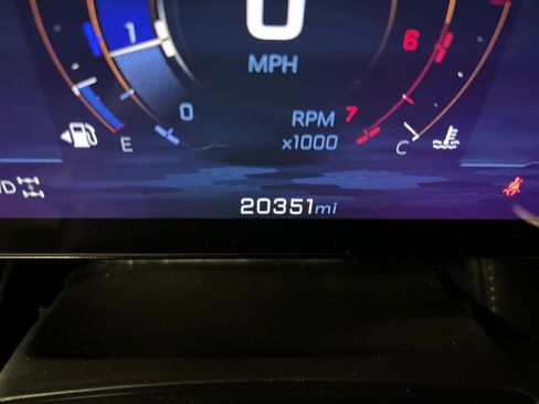 Certified 2025 Chevrolet Equinox LT w/ Safety and Technology Package AWD/4WD image 21
