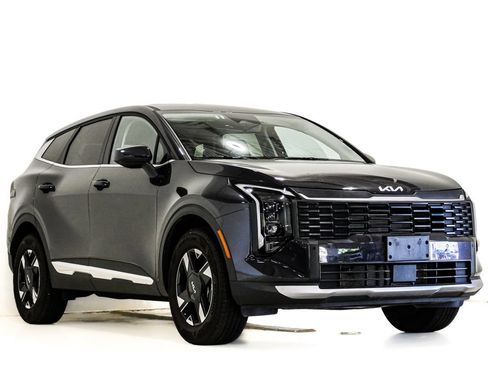 Used 2026 Kia Sportage LX AWD/4WD image 1