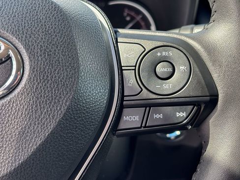 Used 2025 Toyota RAV4 XLE w/ Weather Package image 31