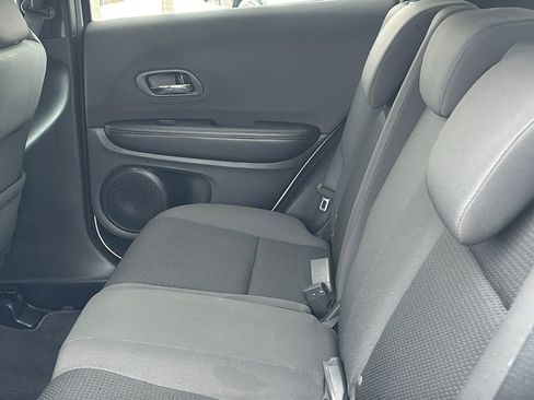 Used 2022 Honda HR-V Sport image 29