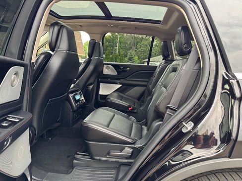 Used 2020 Lincoln Aviator Reserve w/ Equipment Group 202A AWD/4WD image 20