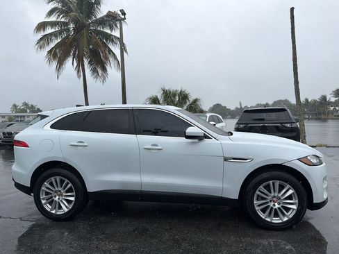 Used 2020 Jaguar F-PACE Prestige image 6