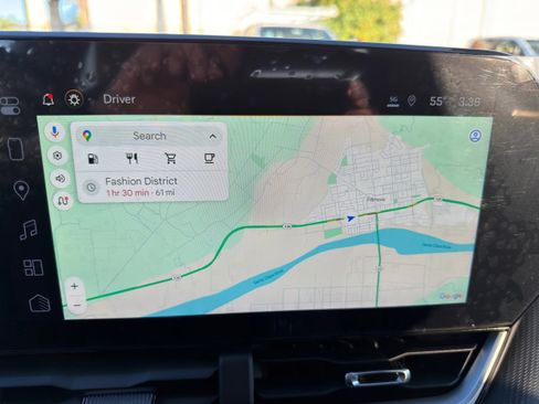 Used 2025 Chevrolet Equinox LT image 34