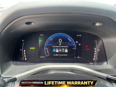 Used 2026 Toyota Camry SE FWD image 15