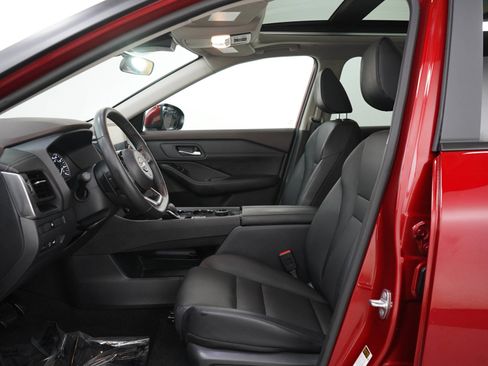 Used 2023 Nissan Rogue SV w/ SV Premium B Package AWD/4WD image 23