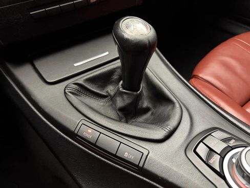 Used 2011 BMW M3 Convertible RWD image 23