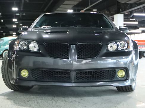 Used 2009 Pontiac G8 GT w/ Premium Package image 25