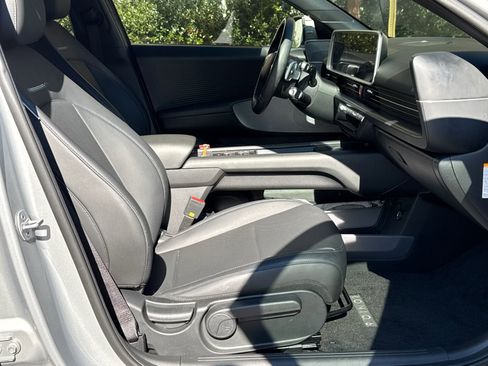 Used 2023 Hyundai Ioniq 6 SEL image 13