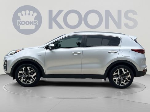 Used 2020 Kia Sportage EX AWD/4WD image 2