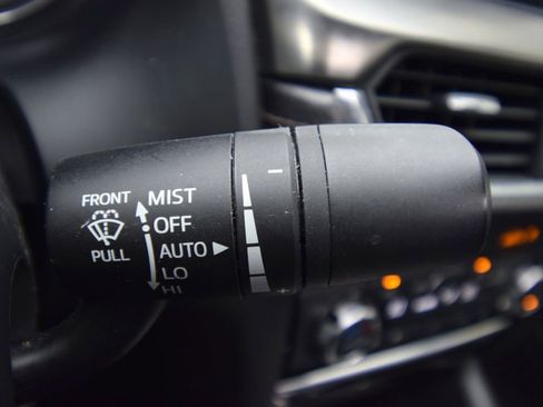 Used 2017 MAZDA MAZDA6 Grand Touring image 35